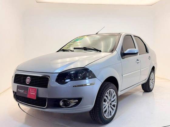 FIAT SIENA 1.8 MPI HLX 8V FLEX 4P MANUAL